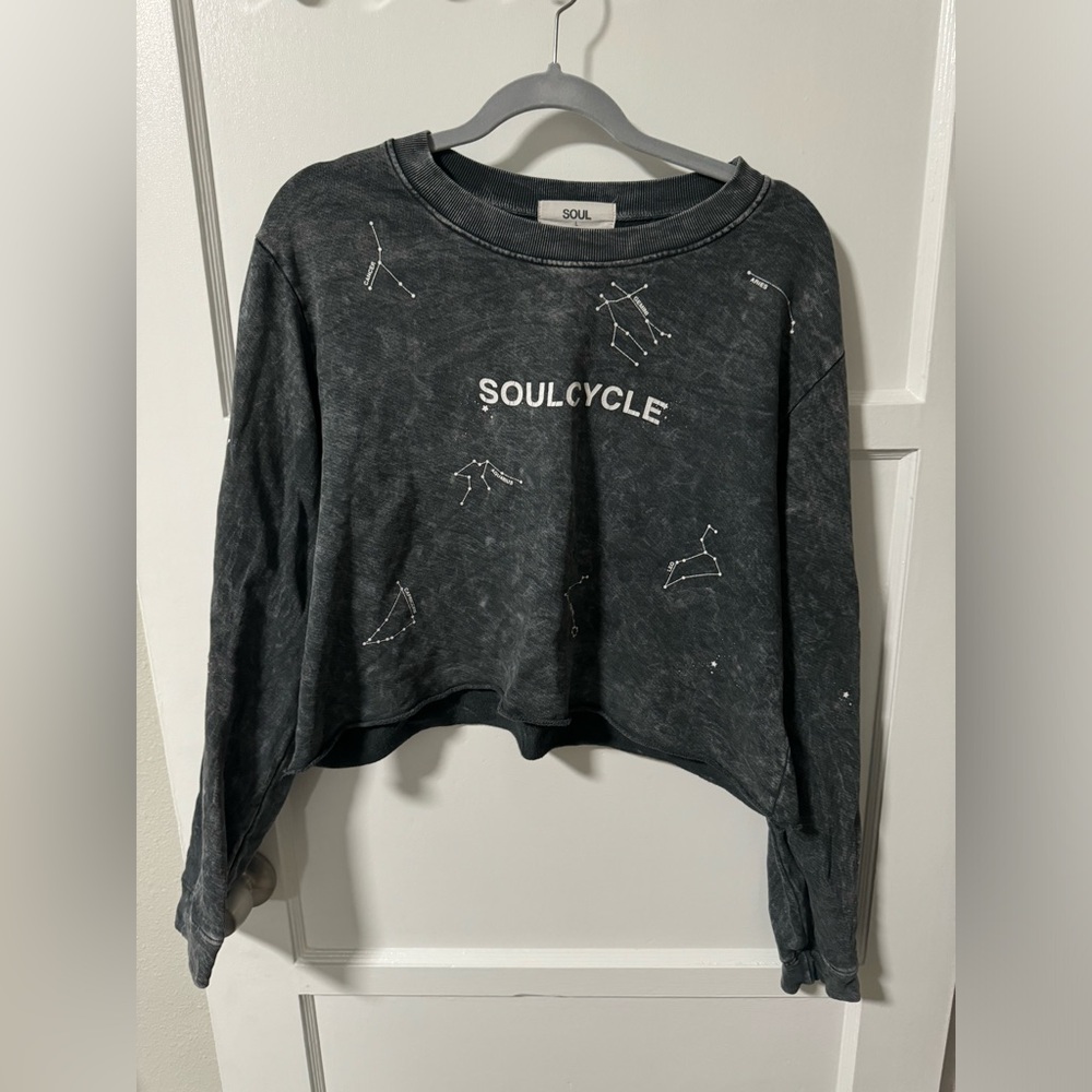 Soulcycle gray astrology cropped sweater